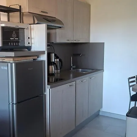 Gigaro Sylvabelle Design&seaview לה קרואה-ואלמר
